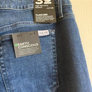 Joe's Jeans high rise, curvy, bootcut, size 32 Brand New